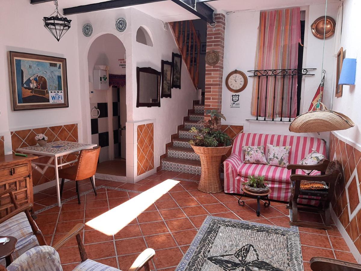 Pension Casa Fina Ruiz Almuñécar Buitenkant foto